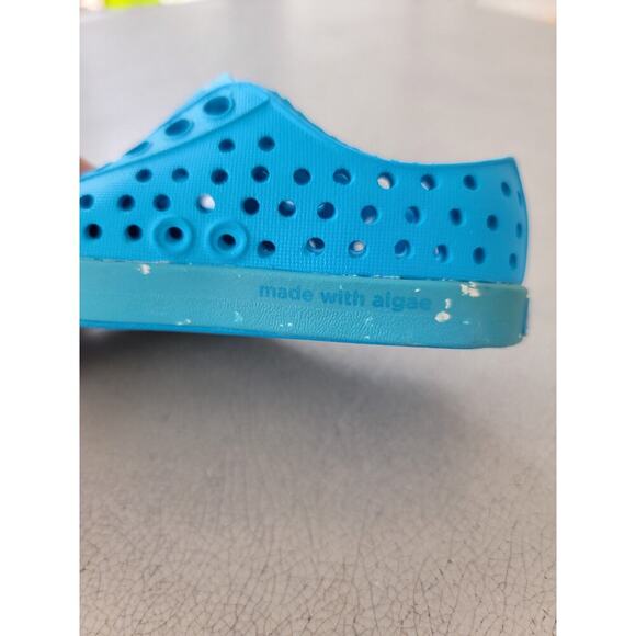 Native Jefferson Bloom Speckled‎ Blue Rubber Slip-On Sneakers Size 4 (Baby) - Picture 6 of 8